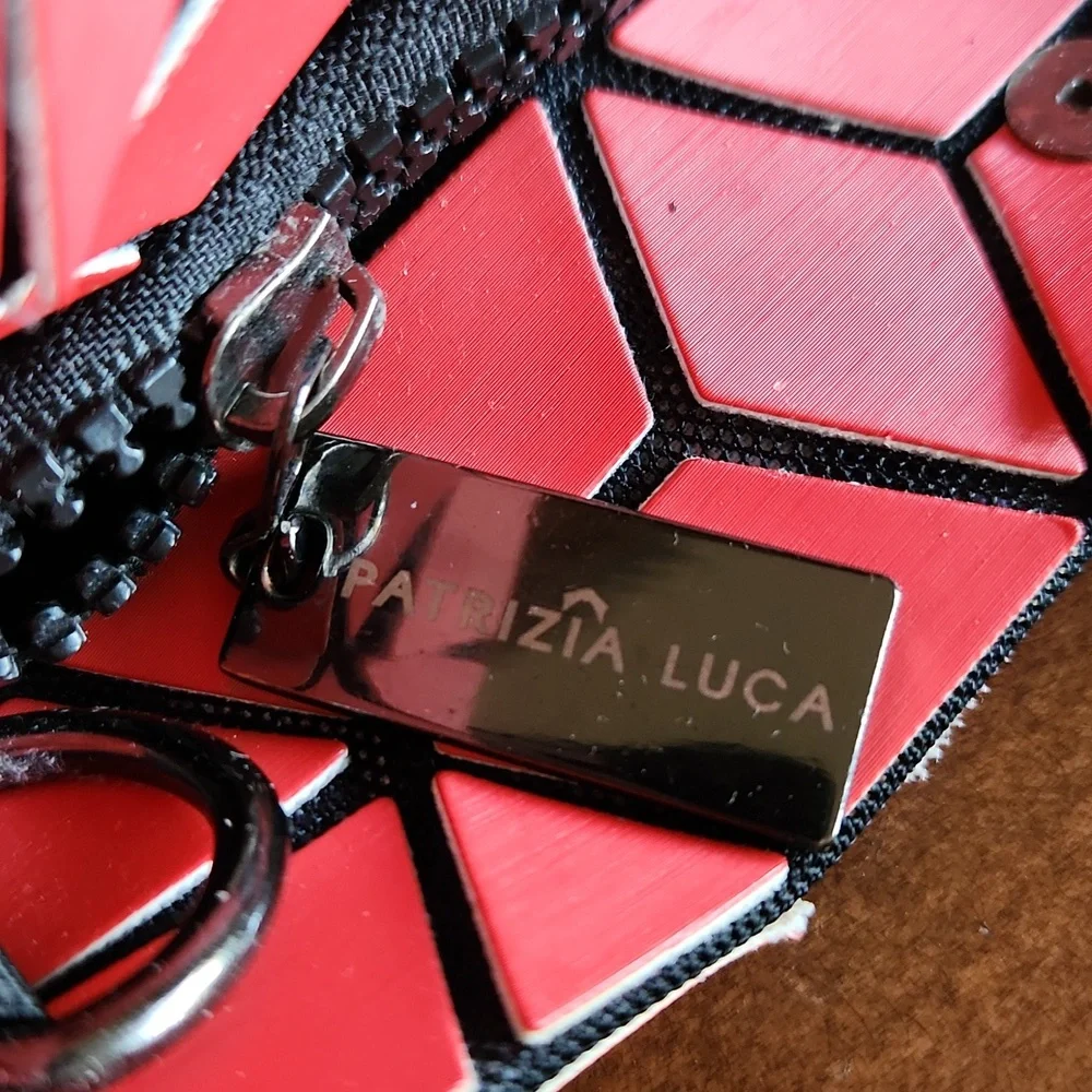 Patrizia Luca Geometric Red Hand Bag - Picture 16 of 16